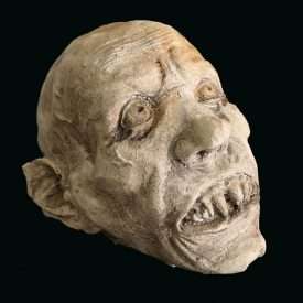 Nosferatu Stone-Cast Vampire Head Ornament