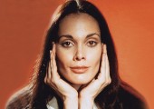 Martine Beswick